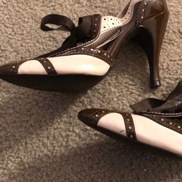 Paolo Brown & Cream Heel size 4.5. - Picture 5 of 5
